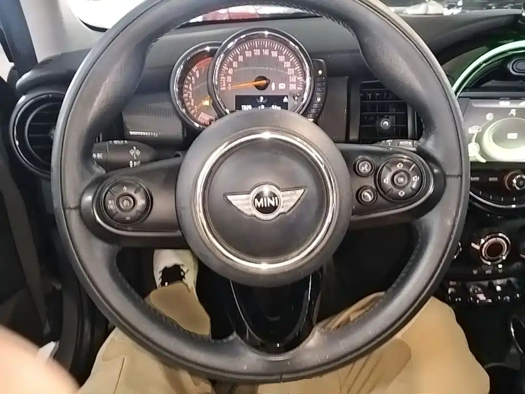 MINI Mini — миниатюра 11
