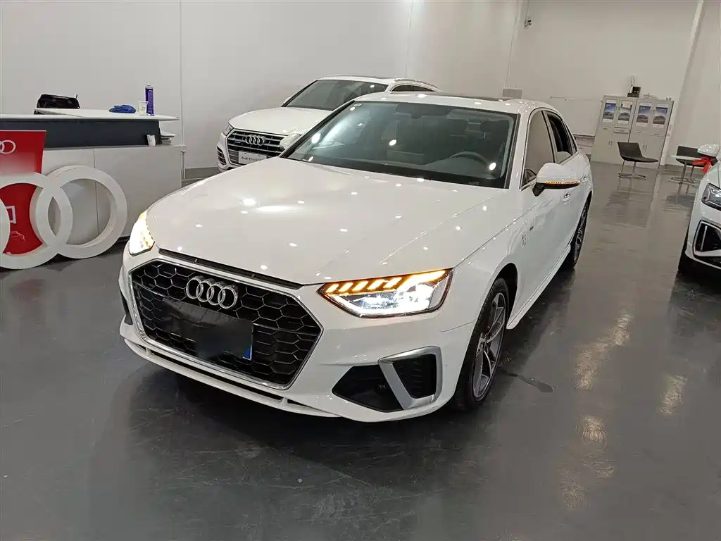 AUDI  A4L