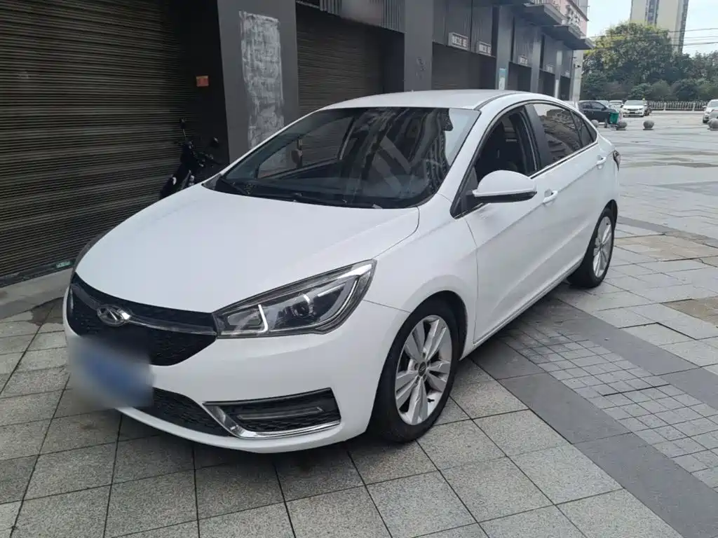 Chery Arrizo 5