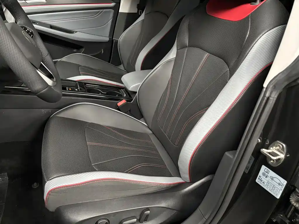 Volkswagen Lamando — миниатюра 8