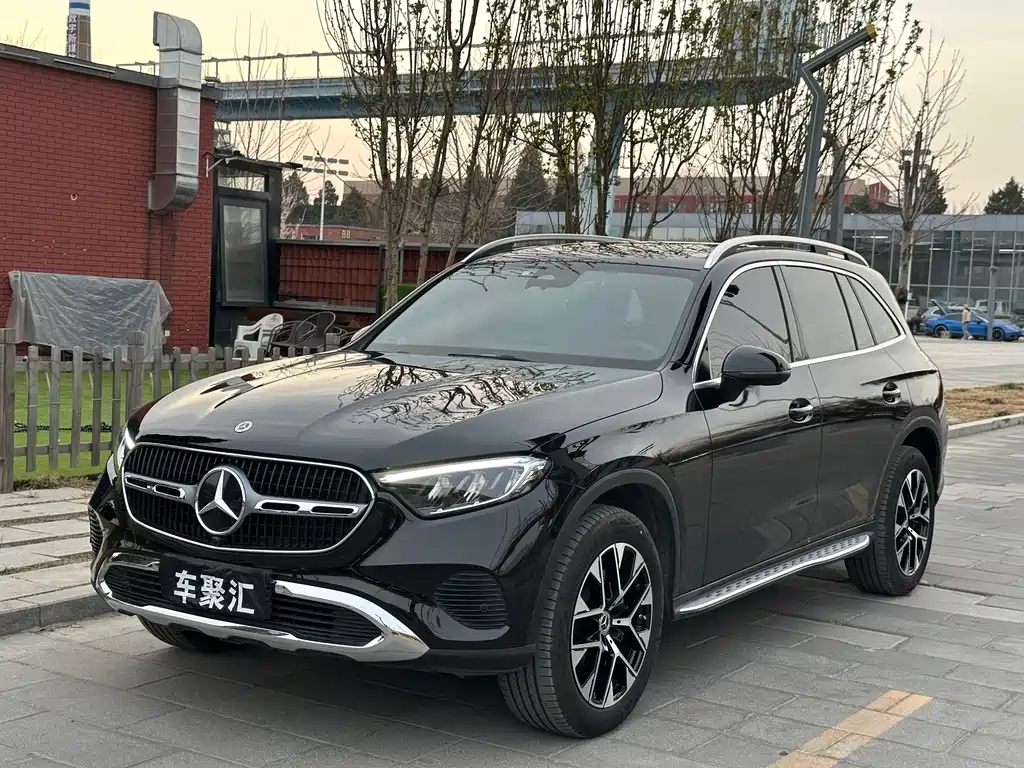 Mercedes-Benz GLC 2024
