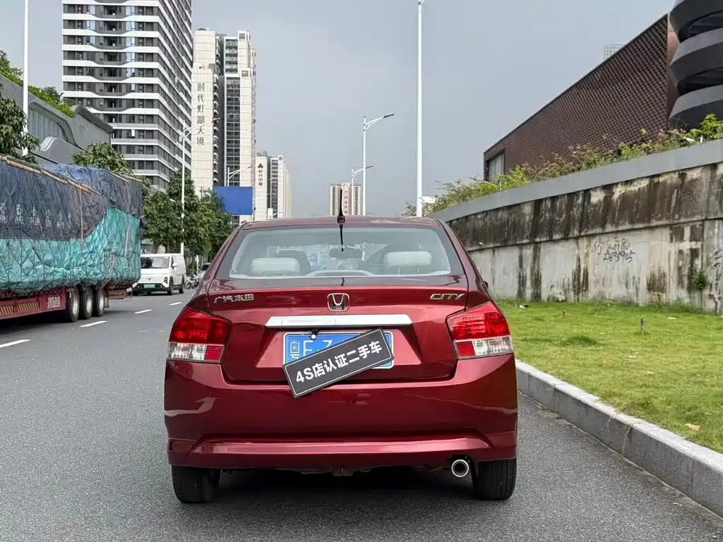 Honda City Classic — миниатюра 5