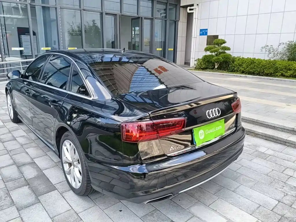 Audi A6L — миниатюра 5