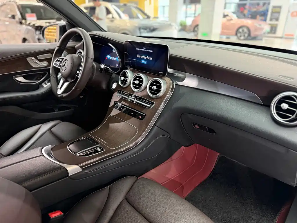 Mercedes-Benz GLC — миниатюра 13