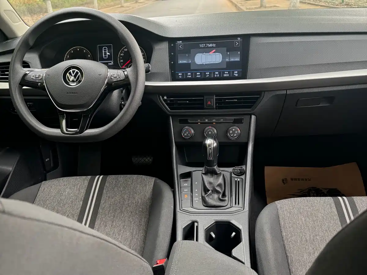Volkswagen Lavida 2022 Черный из Китая