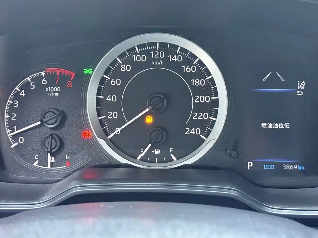 Toyota Corolla — миниатюра 8