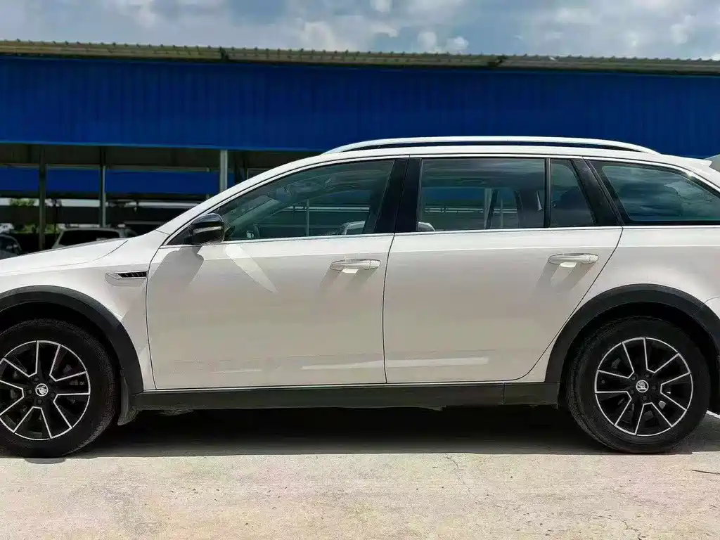 Skoda Octavia — миниатюра 9