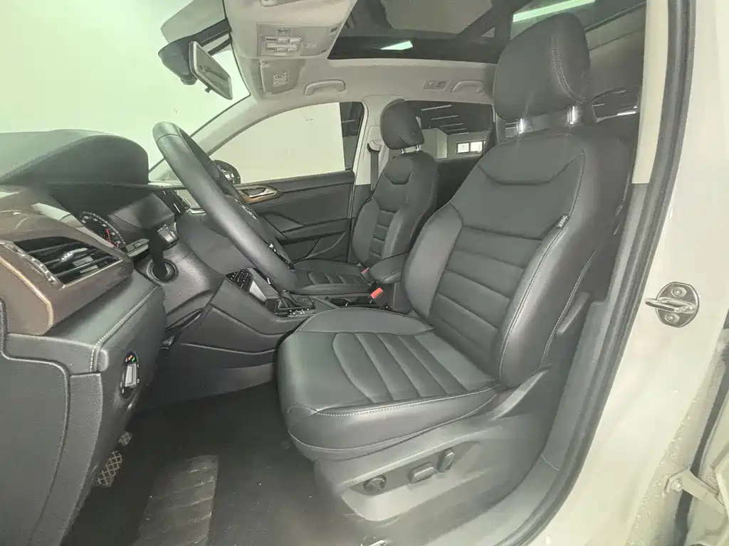 Volkswagen Tharu — миниатюра 9