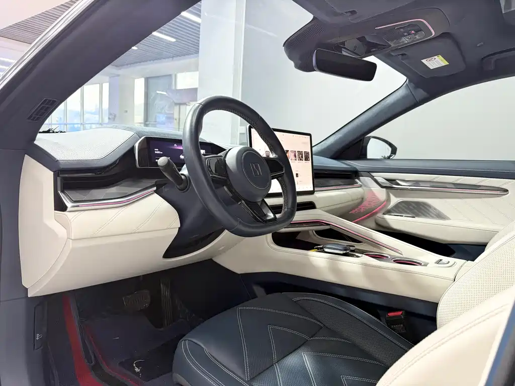 ZEEKR EXTREME KRYPTON 001