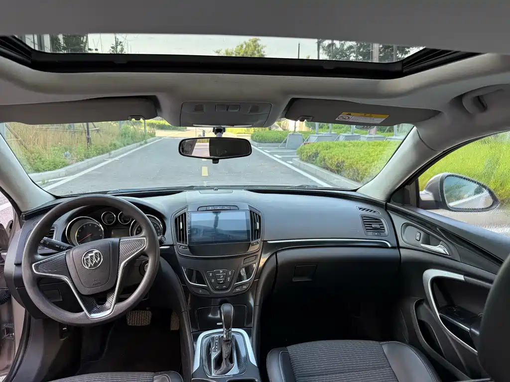 Buick Regal — миниатюра 9