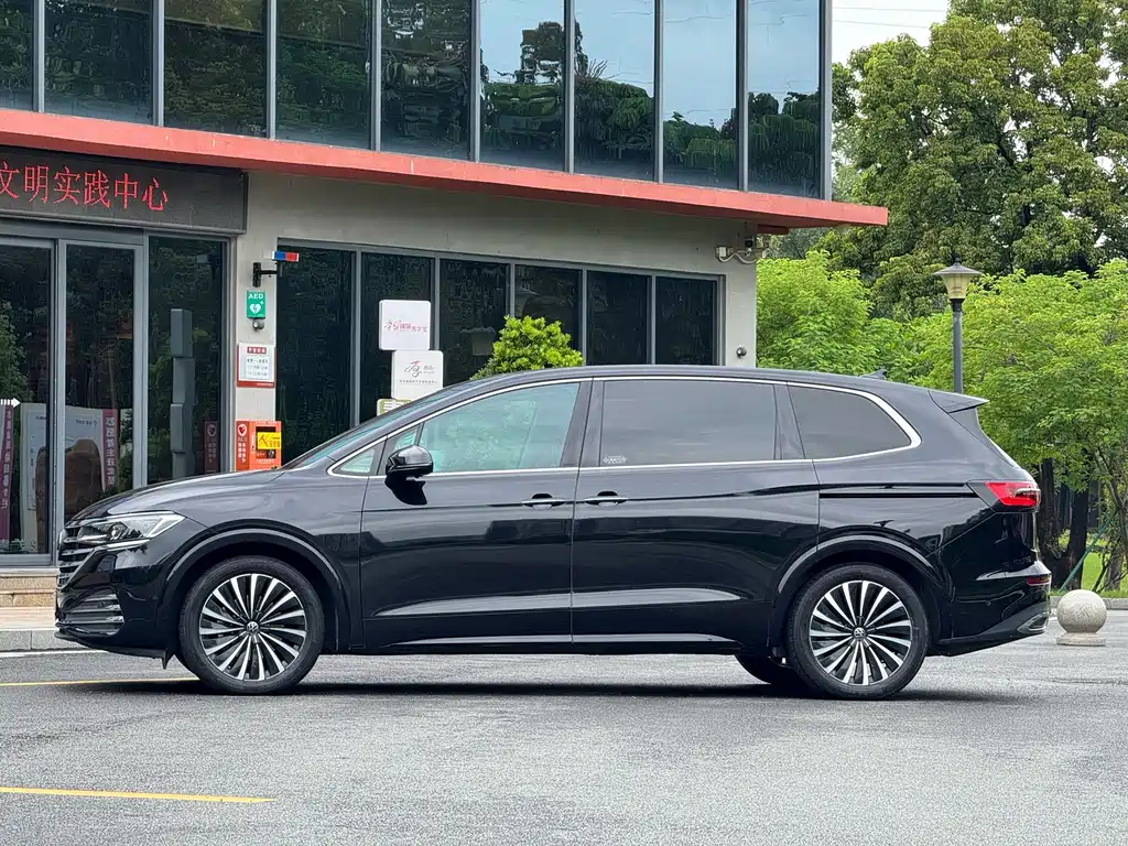 Volkswagen Viloran — миниатюра 5