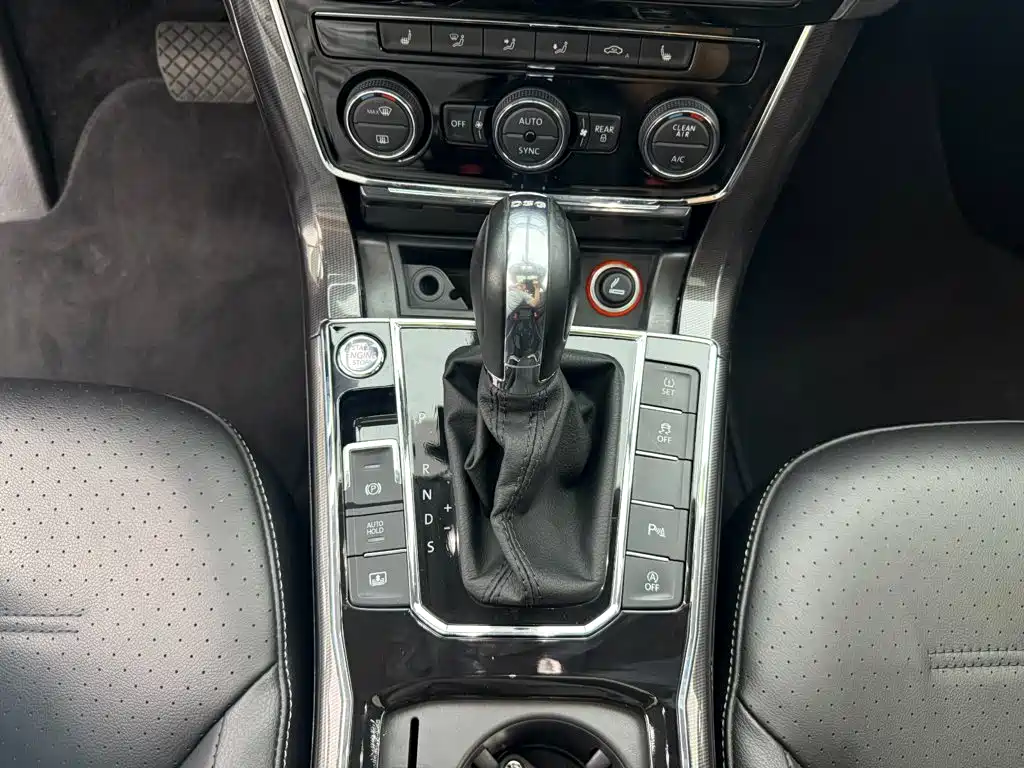 Volkswagen Passat — миниатюра 14