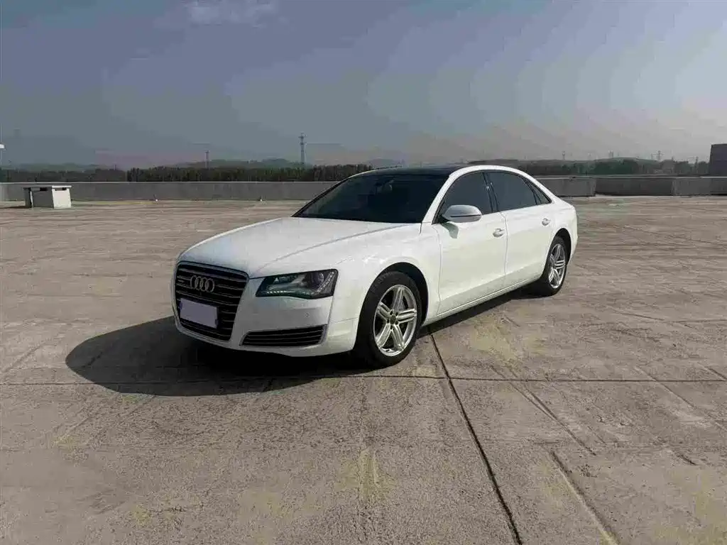 Audi A8 2014