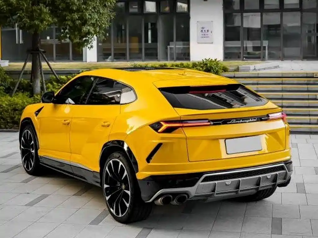 Lamborghini Urus — миниатюра 12
