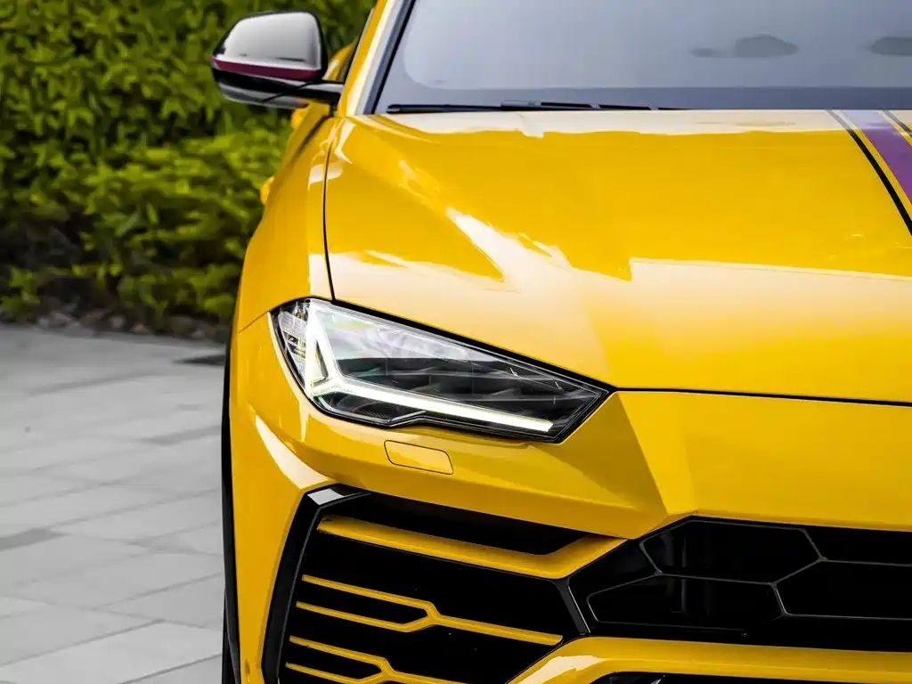 Lamborghini Urus — миниатюра 15