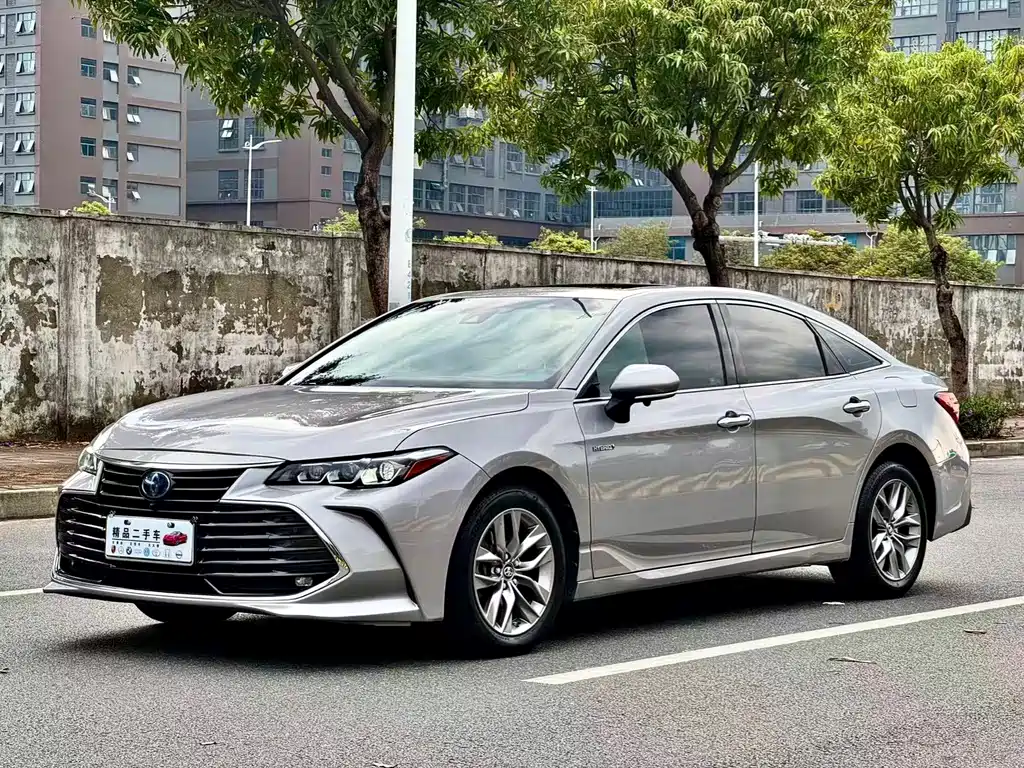 Toyota Avalon 2020