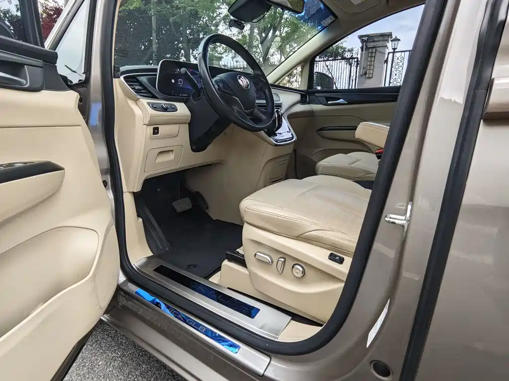 Buick GL8 2023 ES Premium