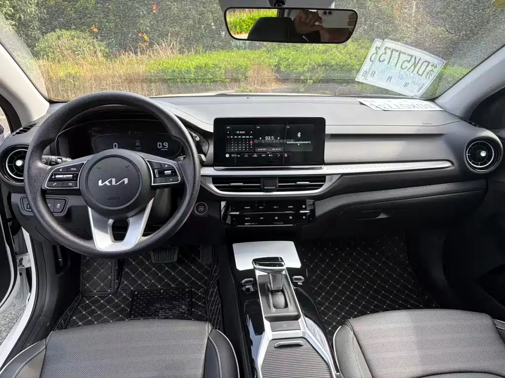 Kia K3 — миниатюра 7