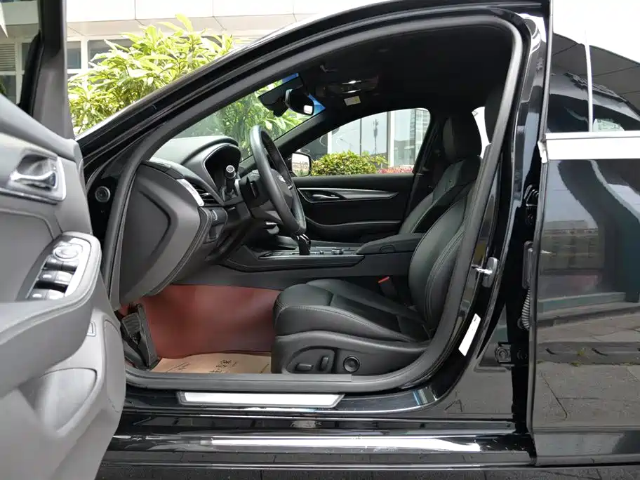 Cadillac CT5 2023 28T Luxury （ Standard ）