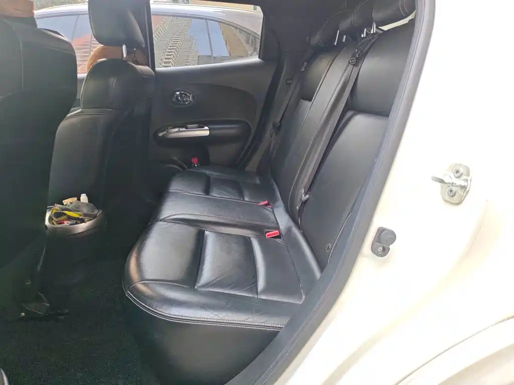Infiniti ESQ — миниатюра 13