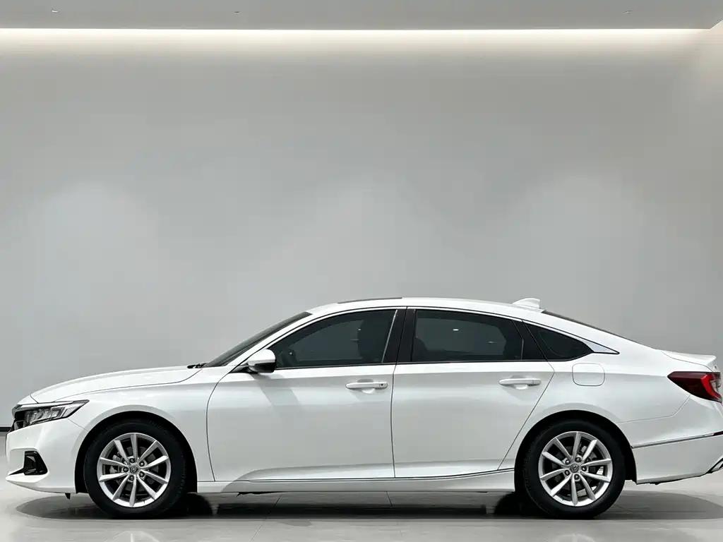 Honda Accord — миниатюра 2