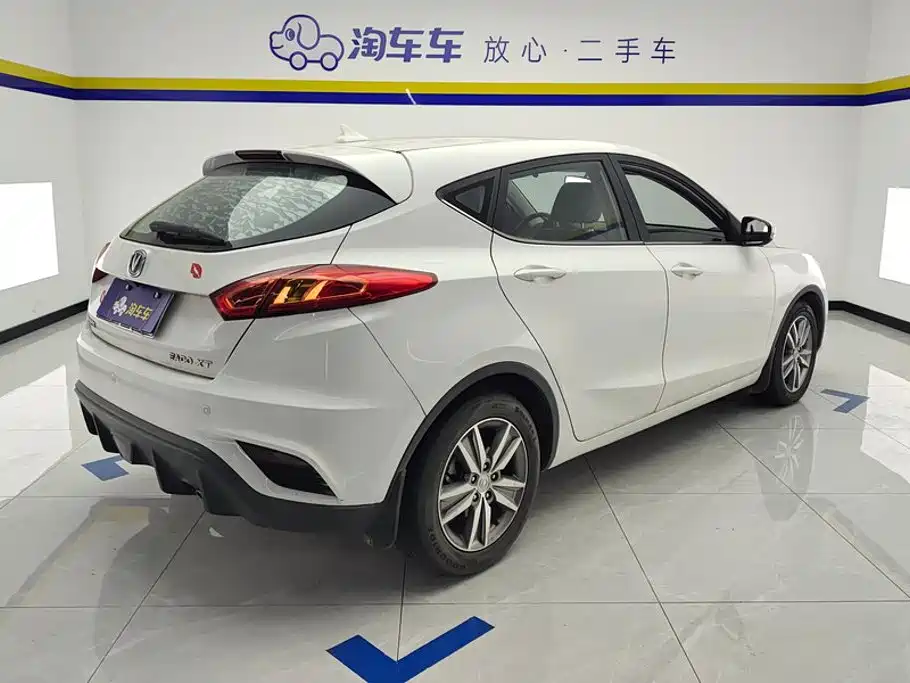 Changan Eado XT — миниатюра 3