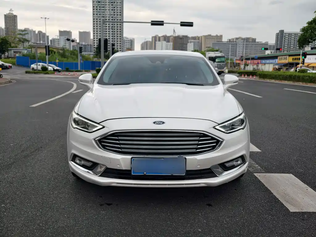 Ford Mondeo — миниатюра 2