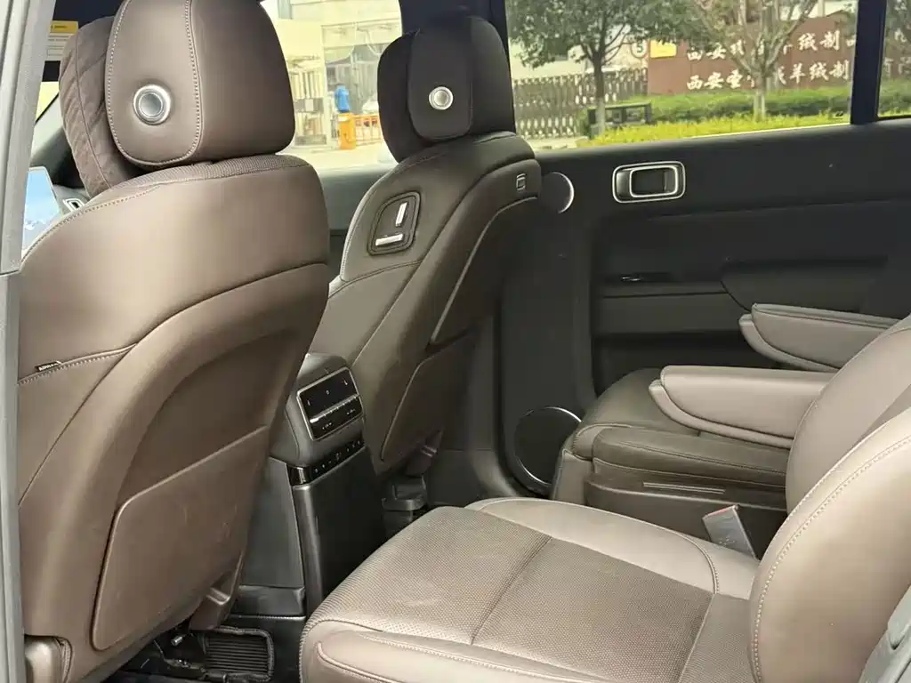 Li Auto Li L9 — миниатюра 6