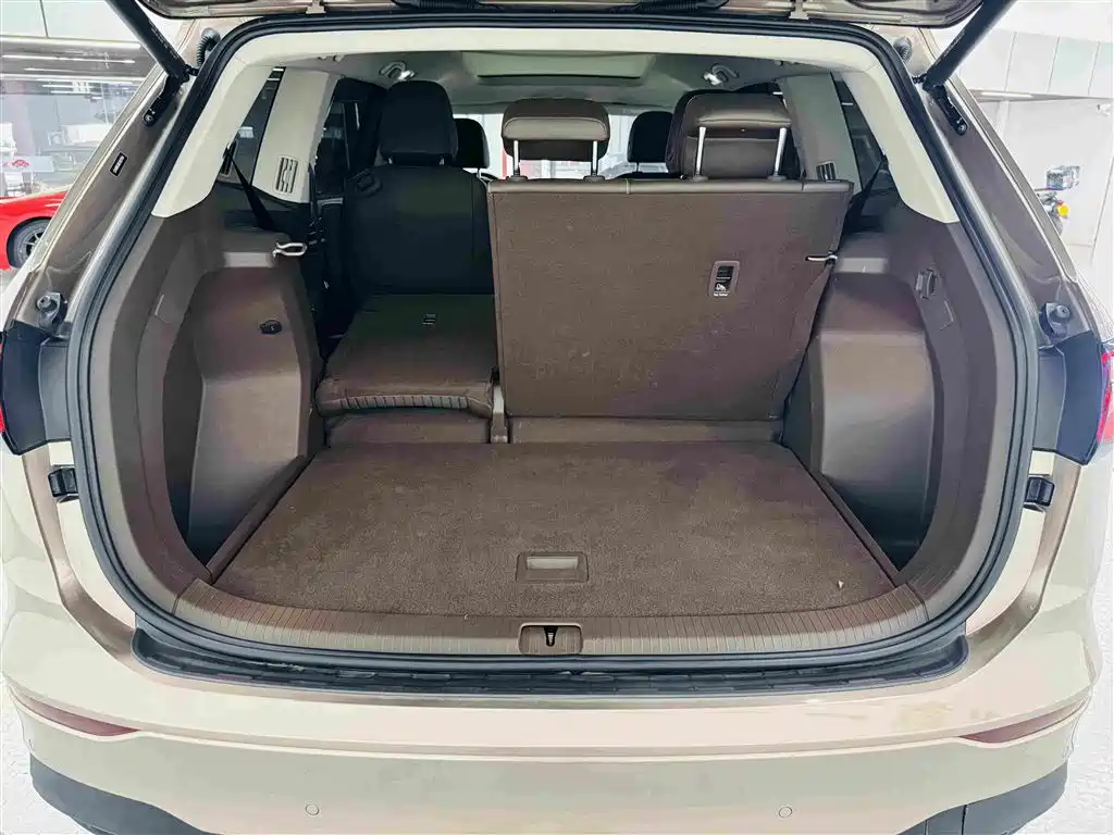 Volkswagen Viloran — миниатюра 19