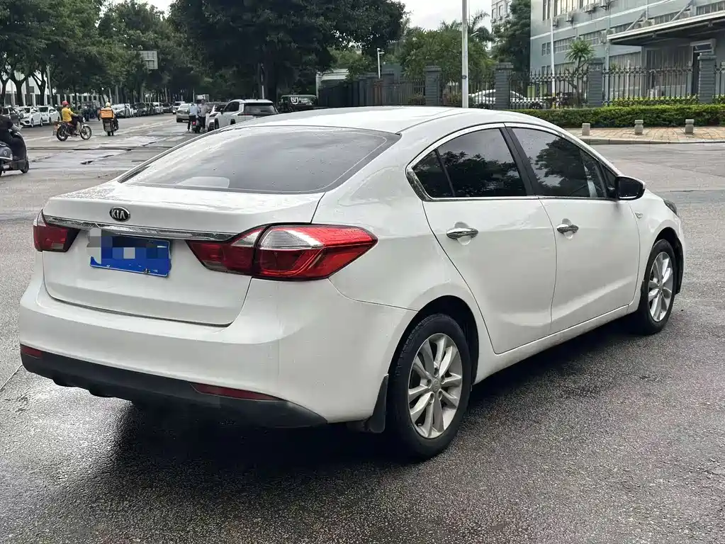 Kia K3 — миниатюра 4