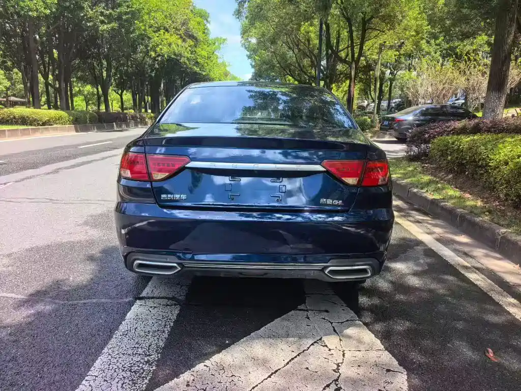 Geely Emgrand GL — миниатюра 8