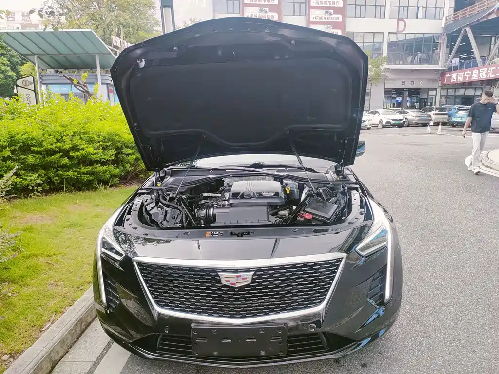Cadillac CT6 — миниатюра 12