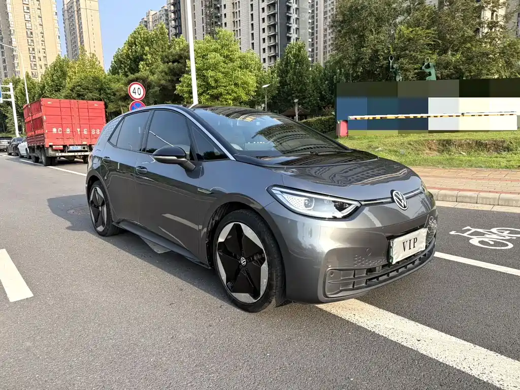 Volkswagen ID.3 — миниатюра 3