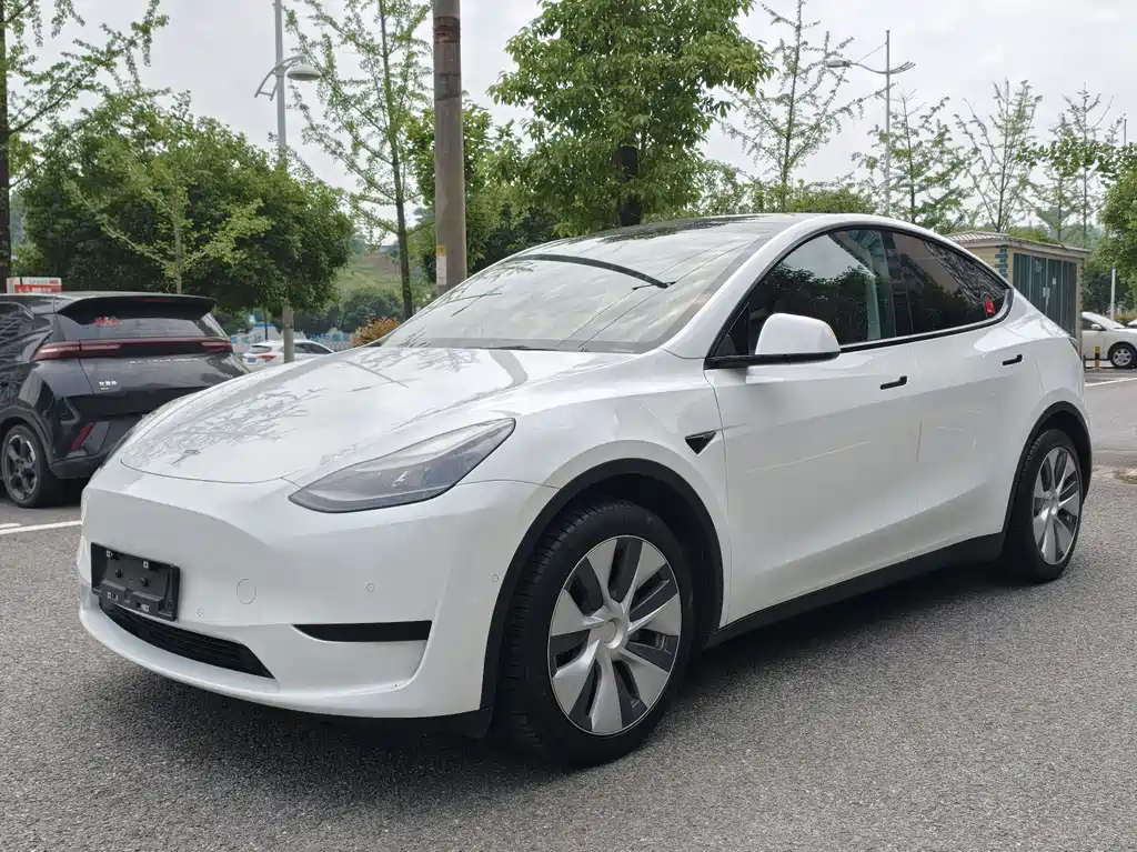 Tesla Model Y 2022 Facelift RWD Drive Dynamic Edition
