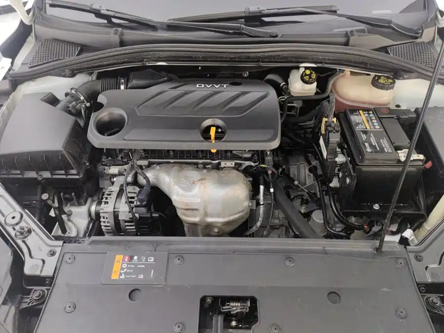 Roewe i5 — миниатюра 10