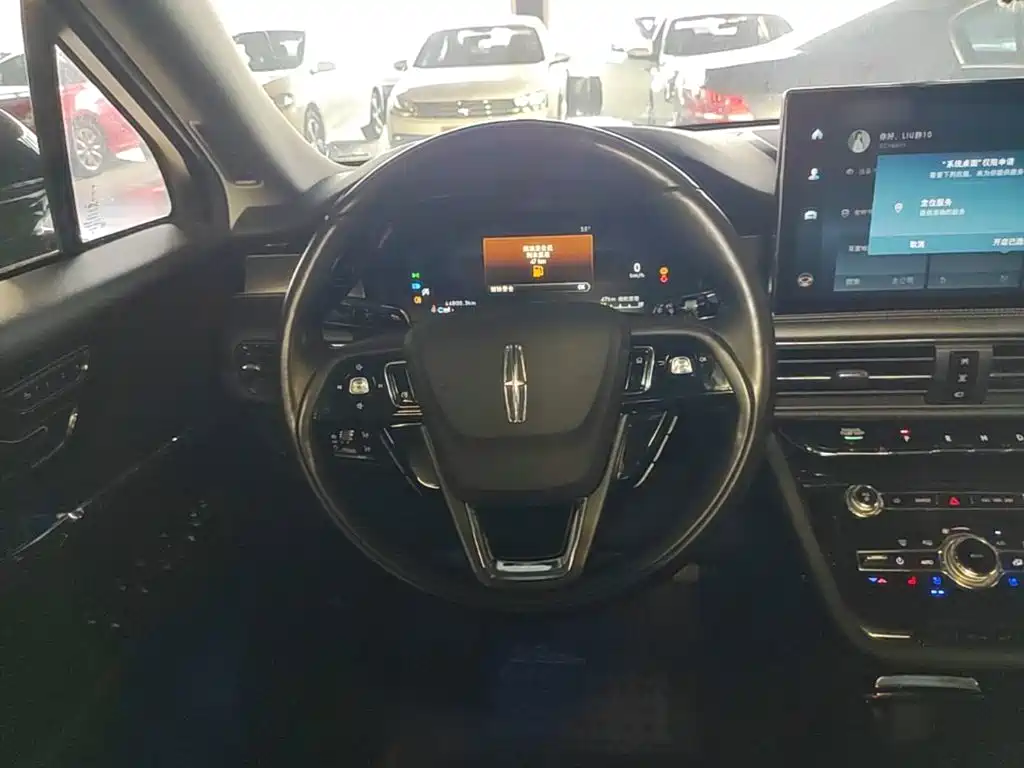 Lincoln Corsair — миниатюра 7