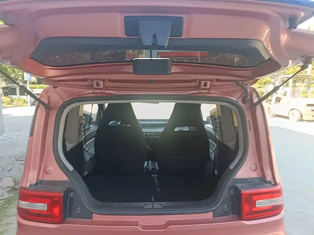 Wuling MINIEV — миниатюра 19