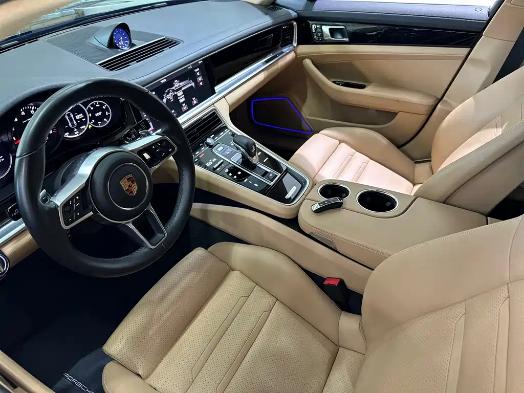 Porsche Panamera — миниатюра 11