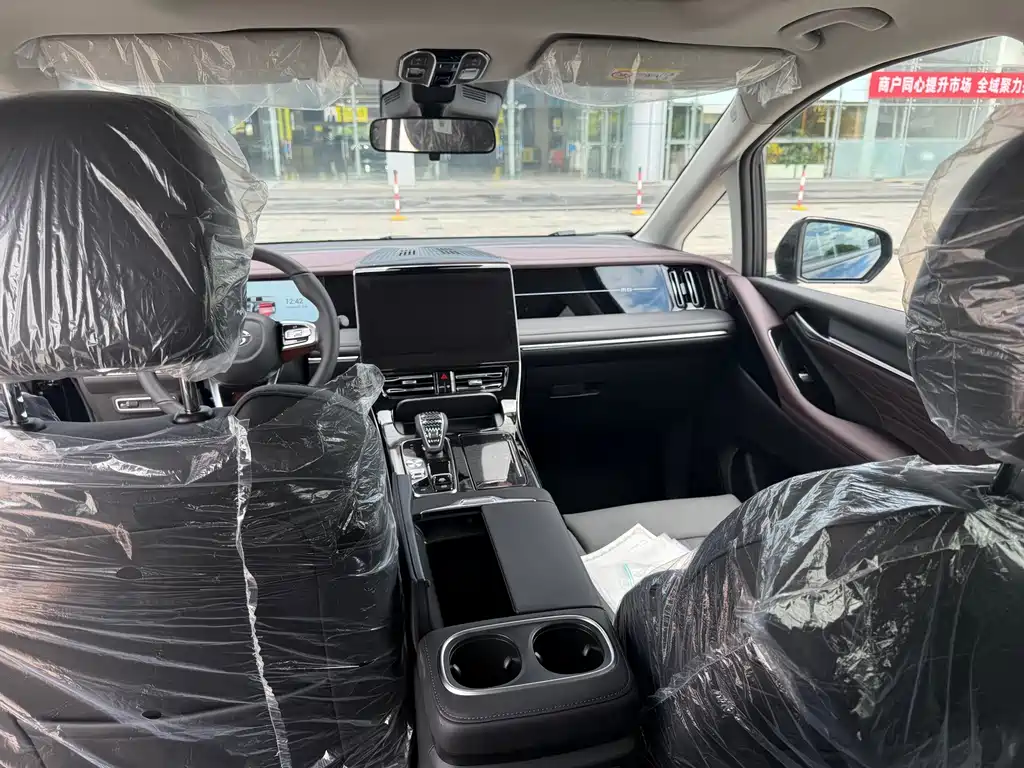 GAC Motor Trumpchi M8 — миниатюра 9