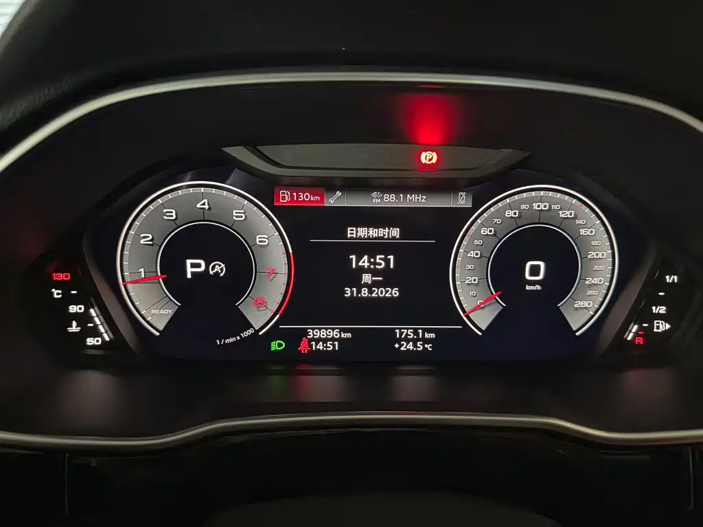 Audi Q3 — миниатюра 12
