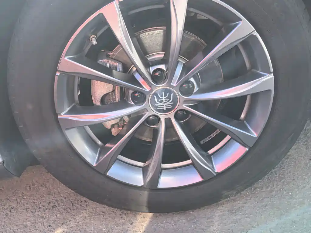 BYD Qin L — миниатюра 5