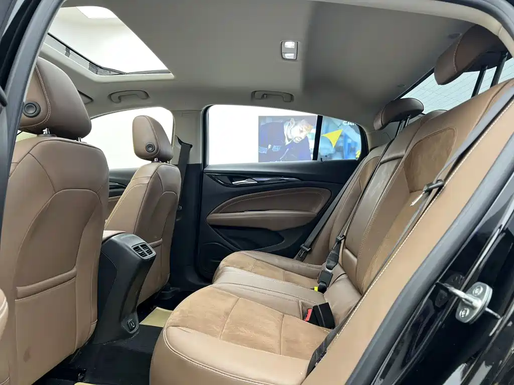Buick Regal — миниатюра 34