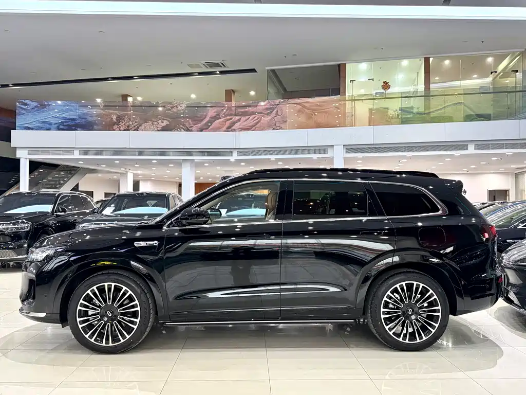 AITO ASK THE WORLD M7