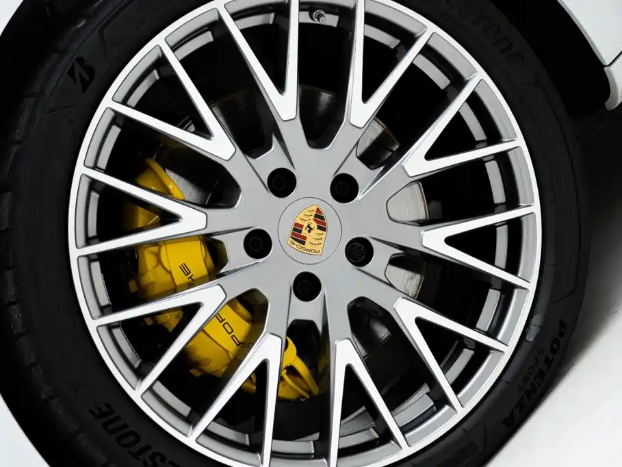 Porsche Panamera — миниатюра 6