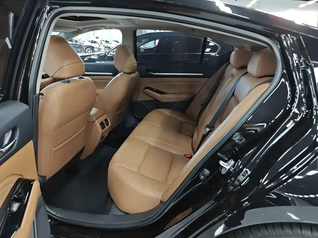 Nissan Teana — миниатюра 15
