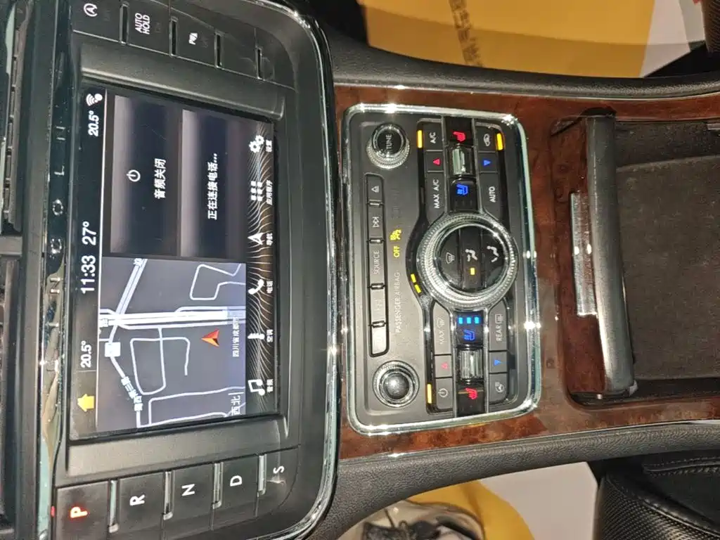 Lincoln Continental — миниатюра 13