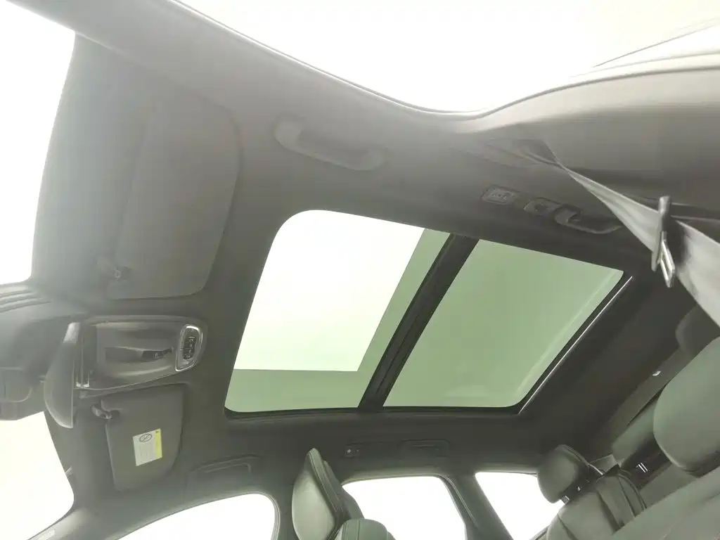 Volvo XC60 — миниатюра 14