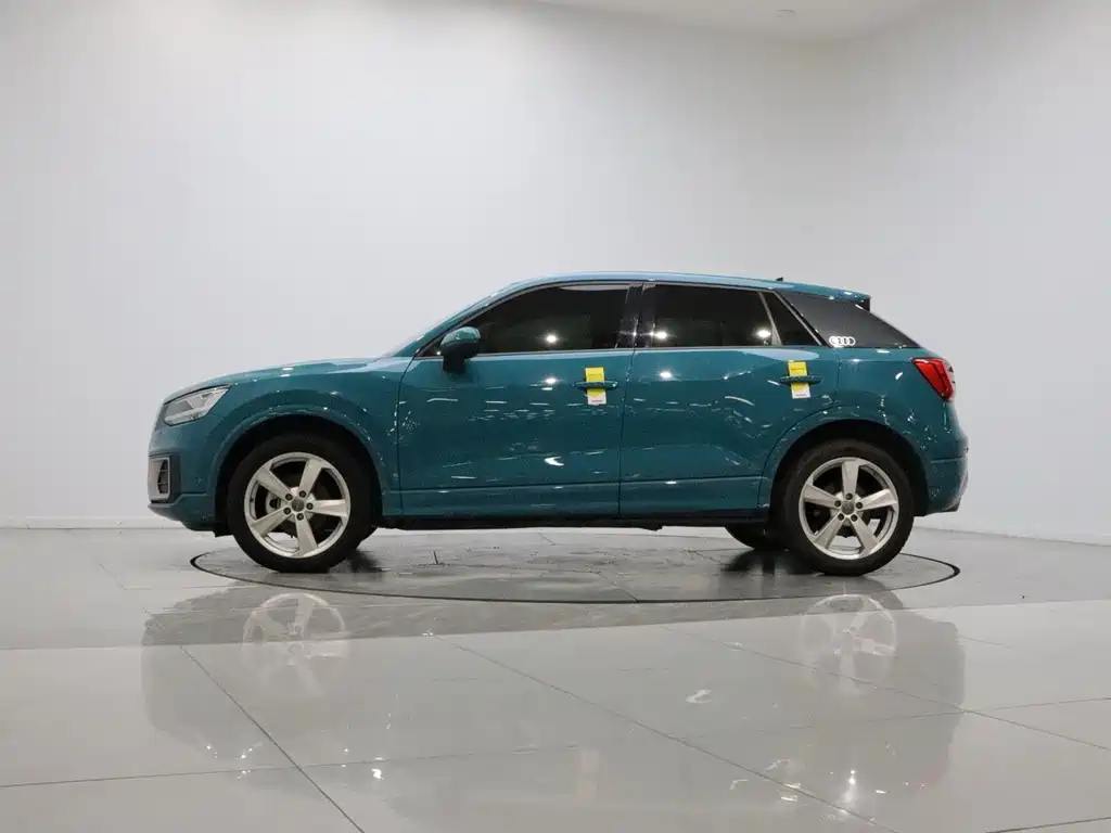 Audi Q2L — миниатюра 8