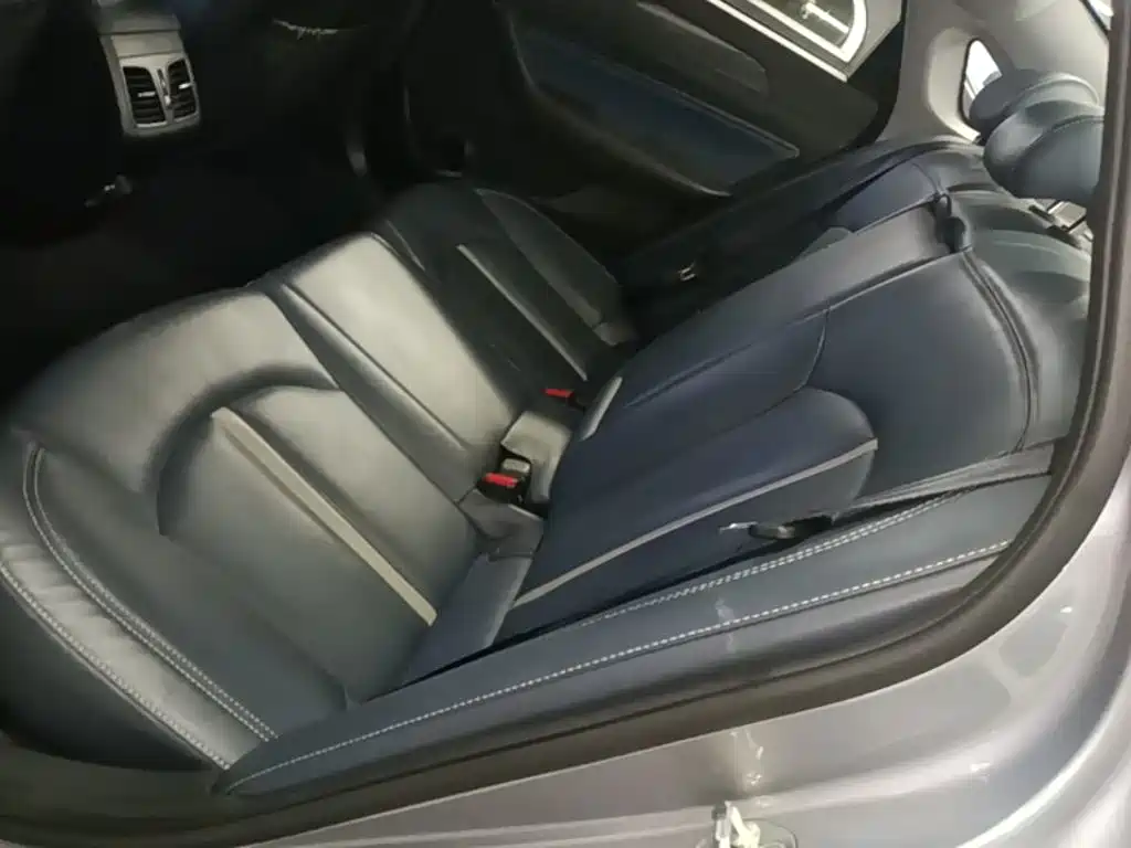 Hyundai Sonata — миниатюра 17