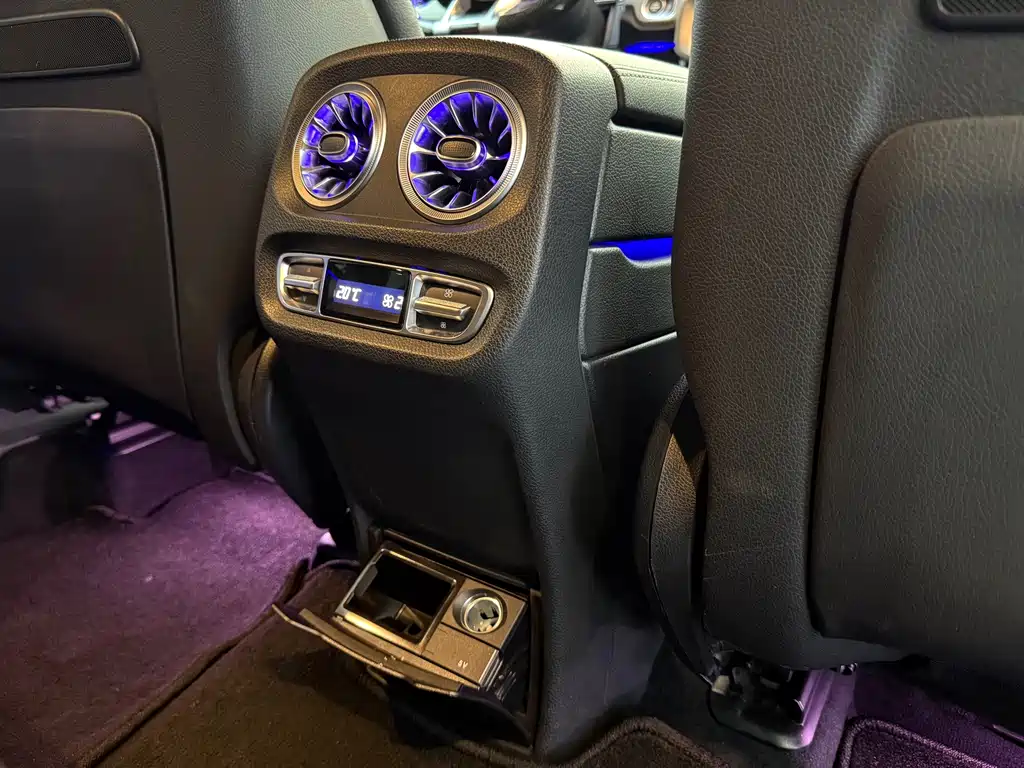 Mercedes-Benz G-Class — миниатюра 11